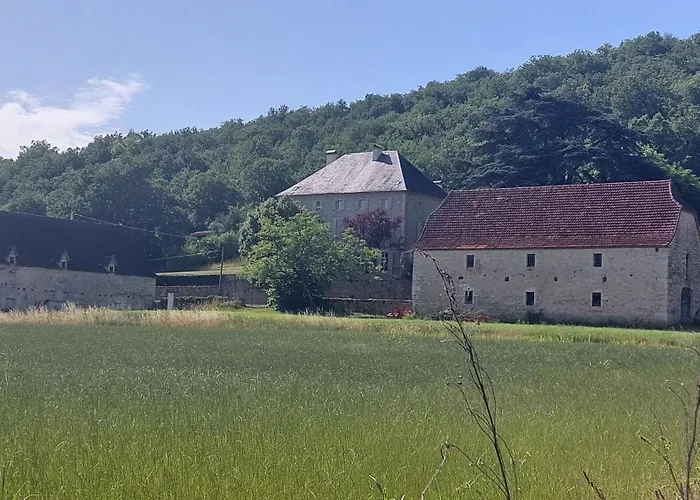 Nyaraló Domaine De Nazac *