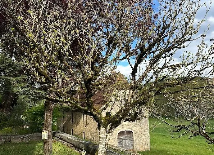 Domaine De Nazac Nyaraló Saint-Sulpice